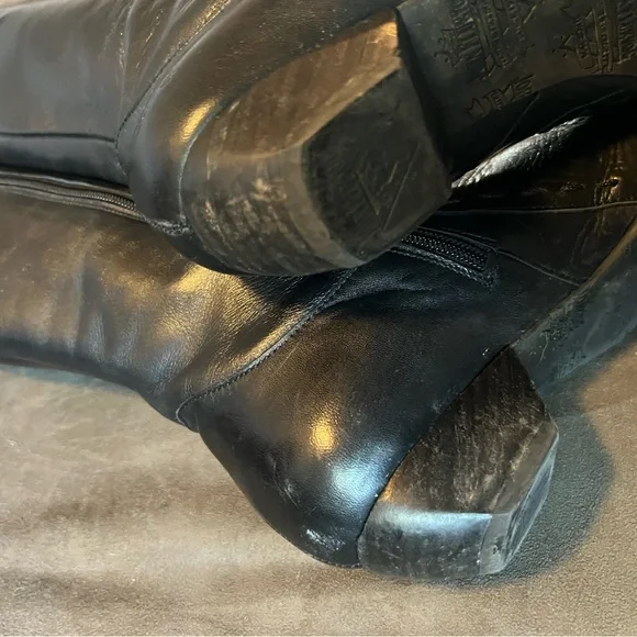 Fluevog Truth "Britney" tall boots, black, size 7 - Picture 13 of 15